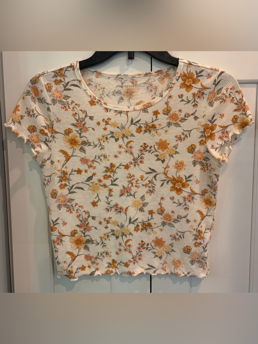 American Eagle Outfitters Cream Floral Waffle Knit Baby Tee